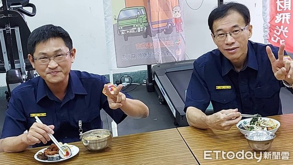 ▲慈濟大愛夥伴們，辦理「白河讚警蔬食」活動，期望所有警察可以照顧好自己身體健康，民眾就更能安心生活。（圖／記者林悅翻攝，下同）