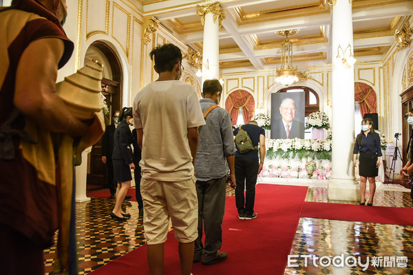 ▲台北賓館故前總統李登輝追思會場，開放民眾入場弔念。（圖／記者林敬旻攝）