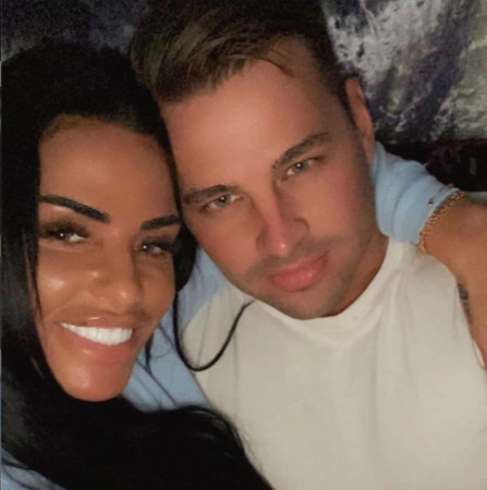 ▲▼凱蒂普萊斯、卡爾伍茲。（圖／翻攝自Instagram／Katie Price、Carl Woods）