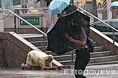 鋒面下周又來！雨連襲6天「全台中獎」　雷雨橫掃區出爐