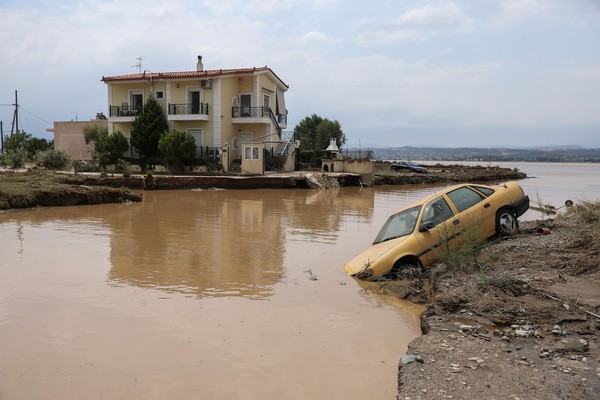 ▲▼希臘埃維亞島洪水氾濫。（圖／路透）