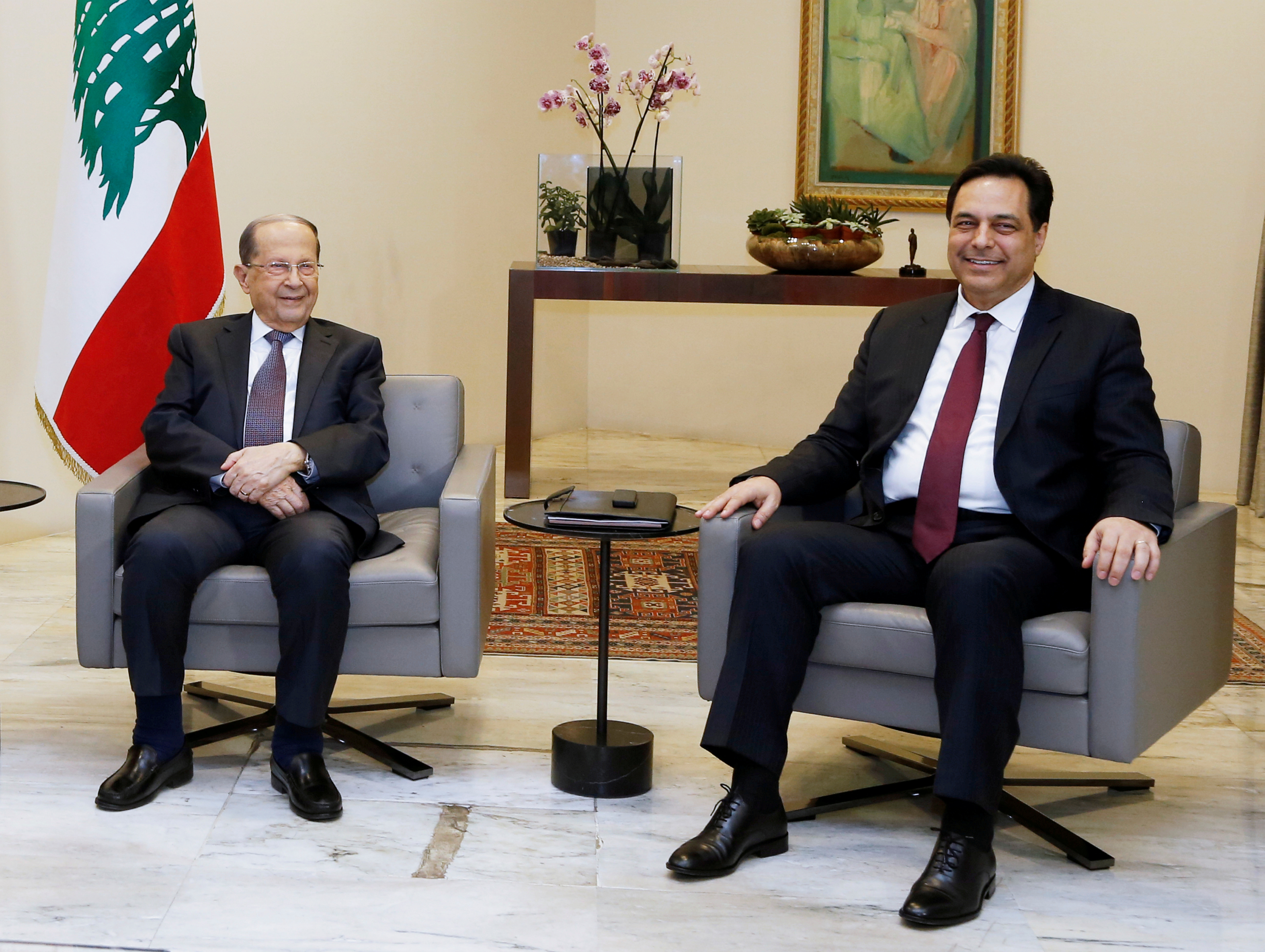 ▲▼黎巴嫩總統奧恩（Michel Aoun，左），以及總理迪亞布（Hassan Diab）。（圖／路透）