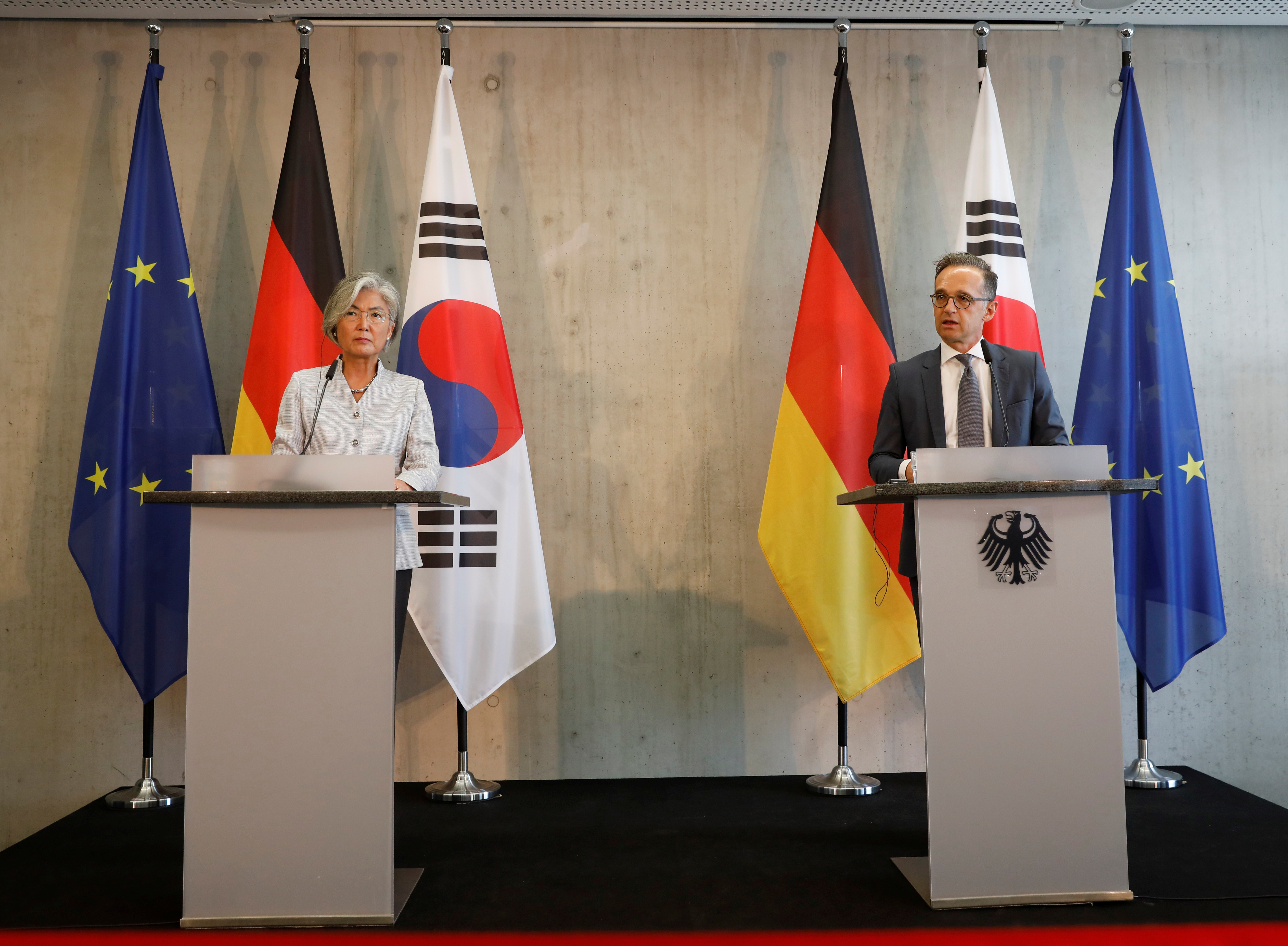 ▲▼南韓外交部長康京和飛往柏林，與德國外交部長馬斯舉行會談。（圖／路透社）