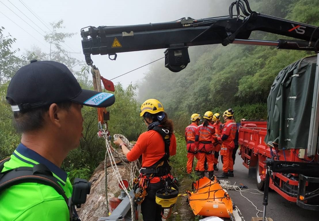 台中男留遺書失蹤13天空拍機驚見 遺體發黑 倒大雪山深谷 Ettoday社會新聞 Ettoday新聞雲