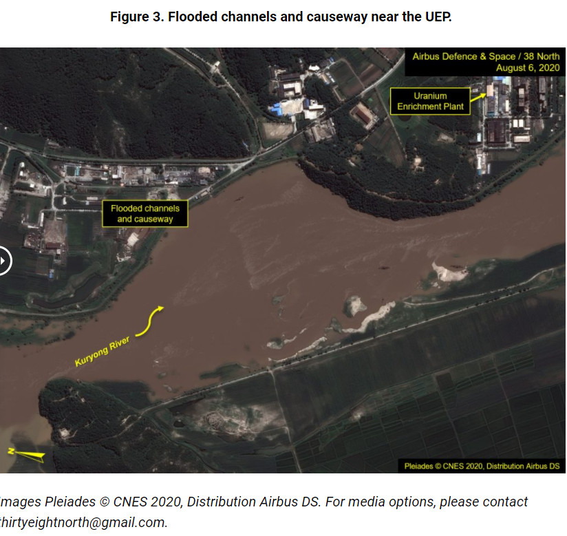 ▲▼鈾濃縮工廠旁的河水氾濫衛星照對比。（圖／翻攝自《北緯38度》）
