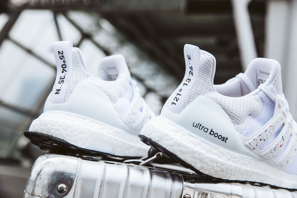 ▲adidas推出滿滿旅遊元素的Ultraboost City Pack “Taipei” 城市系列跑鞋，融合北部兩大機場元素，打造充滿台北文化的嶄新跑鞋。（圖／品牌提供）