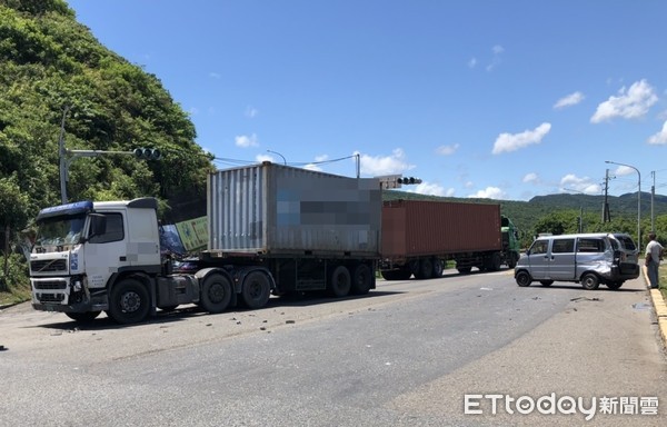 ▲▼新北市貢寮區車禍事故。（圖／記者郭世賢翻攝）