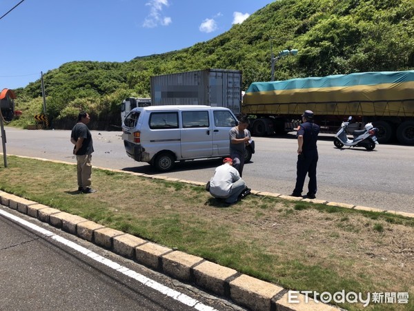 ▲▼新北市貢寮區車禍事故。（圖／記者郭世賢翻攝）