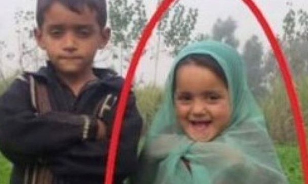 ▲▼巴基斯坦6歲女孩遭到性侵後裝進麻布袋。（圖／翻攝自en.s4c.news）