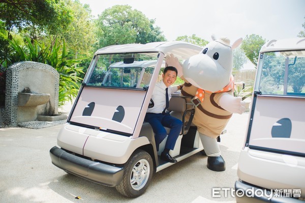 ▲新竹動物園週一特別日推「樂樂號」　為行動不便提供免費遊園導覽。（圖／記者陳凱力翻攝）