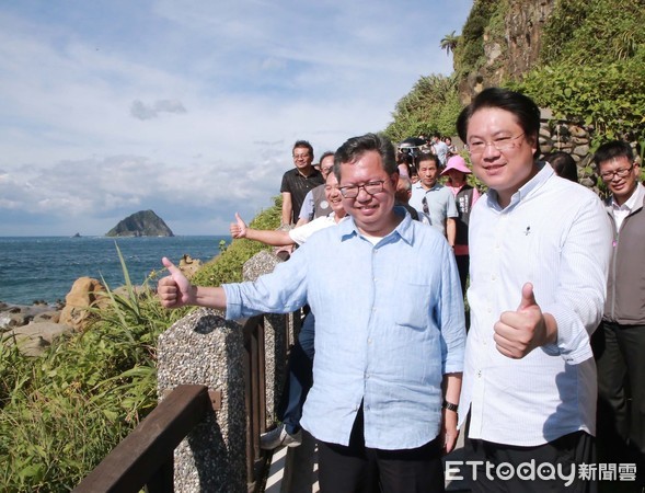 ▲ 林右昌、鄭文燦攜手推廣「安心旅遊」 歡迎大家「作伙來基桃」。（圖／基隆市政府提供）