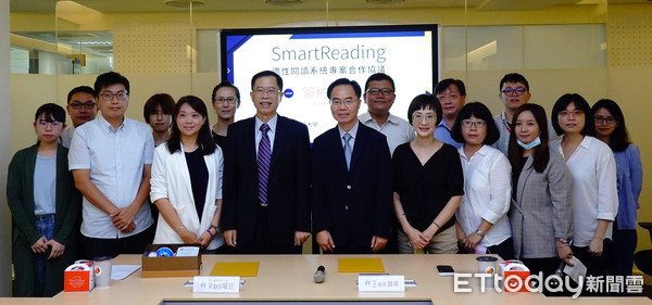 ▲ 新北市圖導入智慧選書系統 讓孩子「Smart Reading慧讀，會讀」。（圖／新北市立圖書館提供）