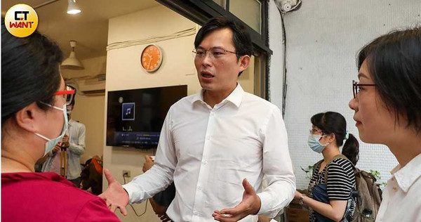 時代力量前立委黃國昌作風強悍，黨內年輕人評價兩極。（圖／記者張文玠攝）