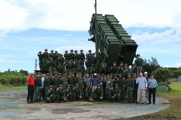 ▲▼愛國者防空飛彈系統—美國在台協會人員參與2020年漢光實彈演習。（圖／翻攝AIT）