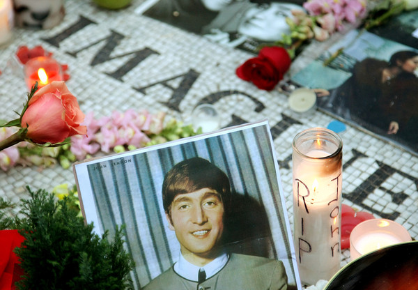 ▲▼紀錄片《Let Me Take You Down》將探討披頭四（The Beatles）主唱約翰藍儂（John Lennon）之死。（圖／CFP）