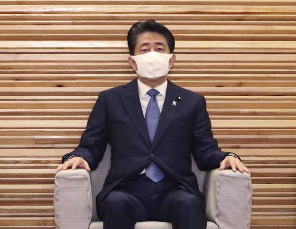 ▲▼日本首相安倍晉三有意辭職，預計於下午5時記者會說明。（圖／達志影像／美聯社）