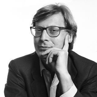 ▲▼義大利蘇特利市長史嘉畢（Vittorio Sgarbi）。（圖／翻攝自Facebook／Vittorio Sgarbi）