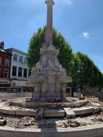 ▲比利時東部城市韋爾維耶（Verviers）市中心的紀念噴泉挖出第一任市長皮埃爾．大衛（Pierre David）的心臟（圖／翻攝自Facebook／Ville de Verviers）