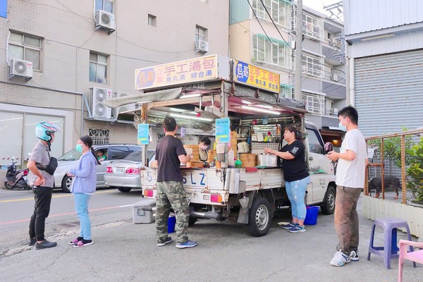 ▲▼鳥哥正常手工湯包。（圖／橘子狗愛吃糖）