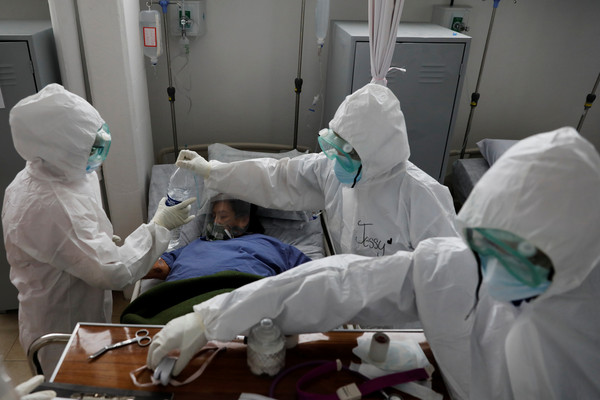 ▲▼墨西哥疫情爆發，醫護人員的死亡人數居世界最多。（圖／路透）