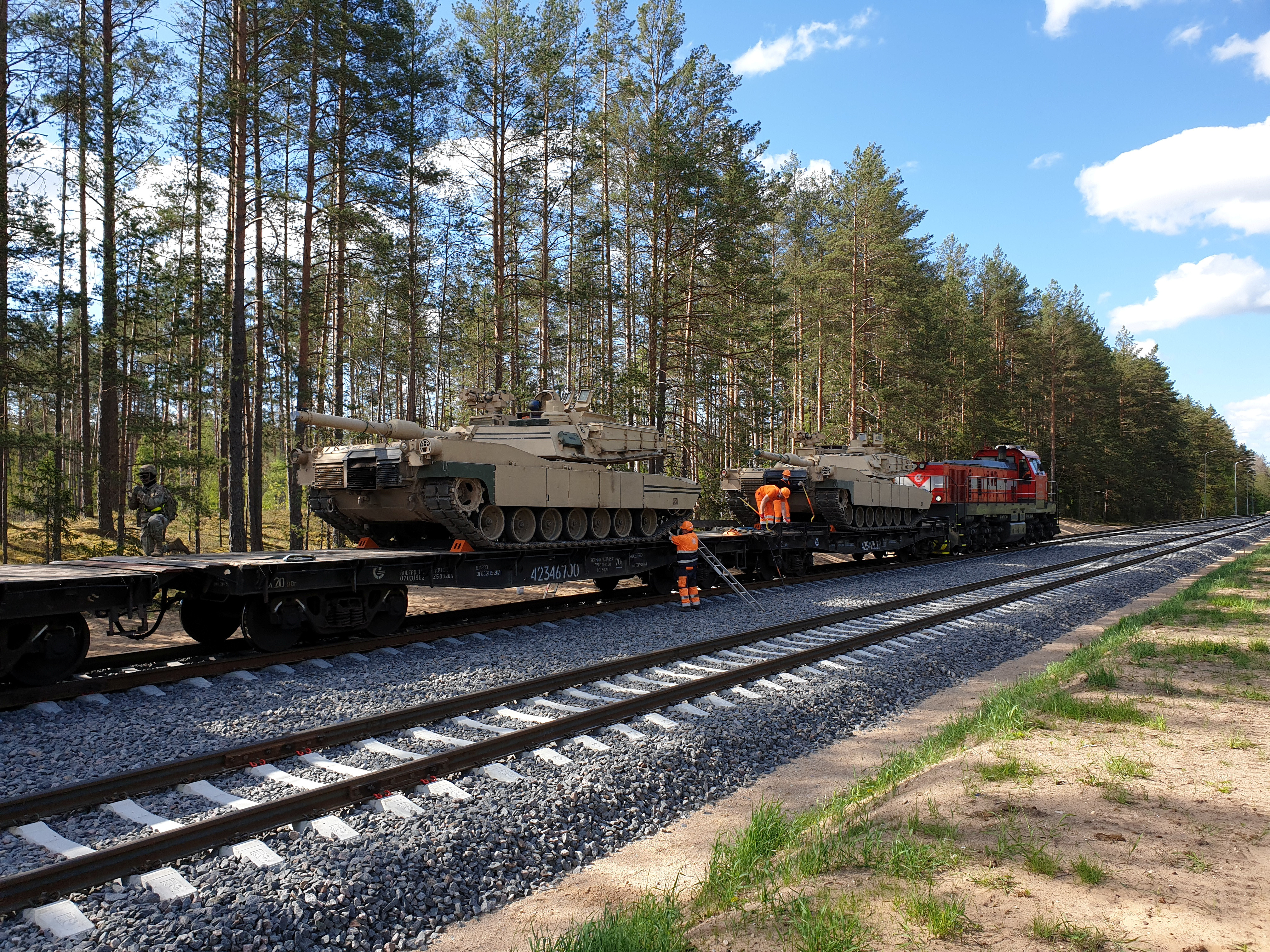▲▼美軍艾布蘭（Abrams）戰車現蹤立陶宛訓練地。（圖／路透）