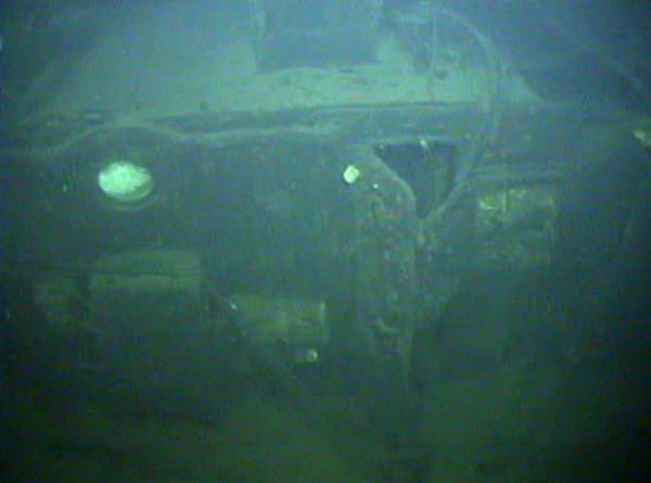 ▲沉沒了80年的「卡爾斯魯厄號輕巡洋艦」。（圖，同下／路透）▲卡爾斯魯厄號沉睡於488公尺深的海床上。（圖／路透）