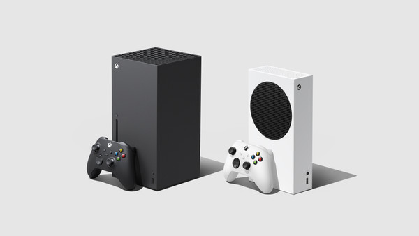 微軟Xbox Series X（左）和平價主機Xbox Series S，將於11月10日上市，9月22日起展開預購。（翻攝自微軟官網）
