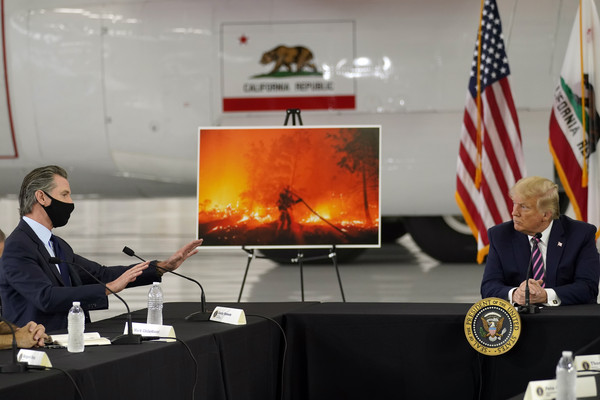 ▲▼加州州長紐森（Gavin Newsom）與川普14日進行會面，商討加州大火問題。（圖／達志影像／美聯社）