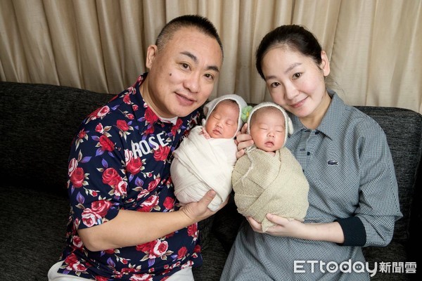 江先生夫妻和寶寶合照。（圖／醫院提供）