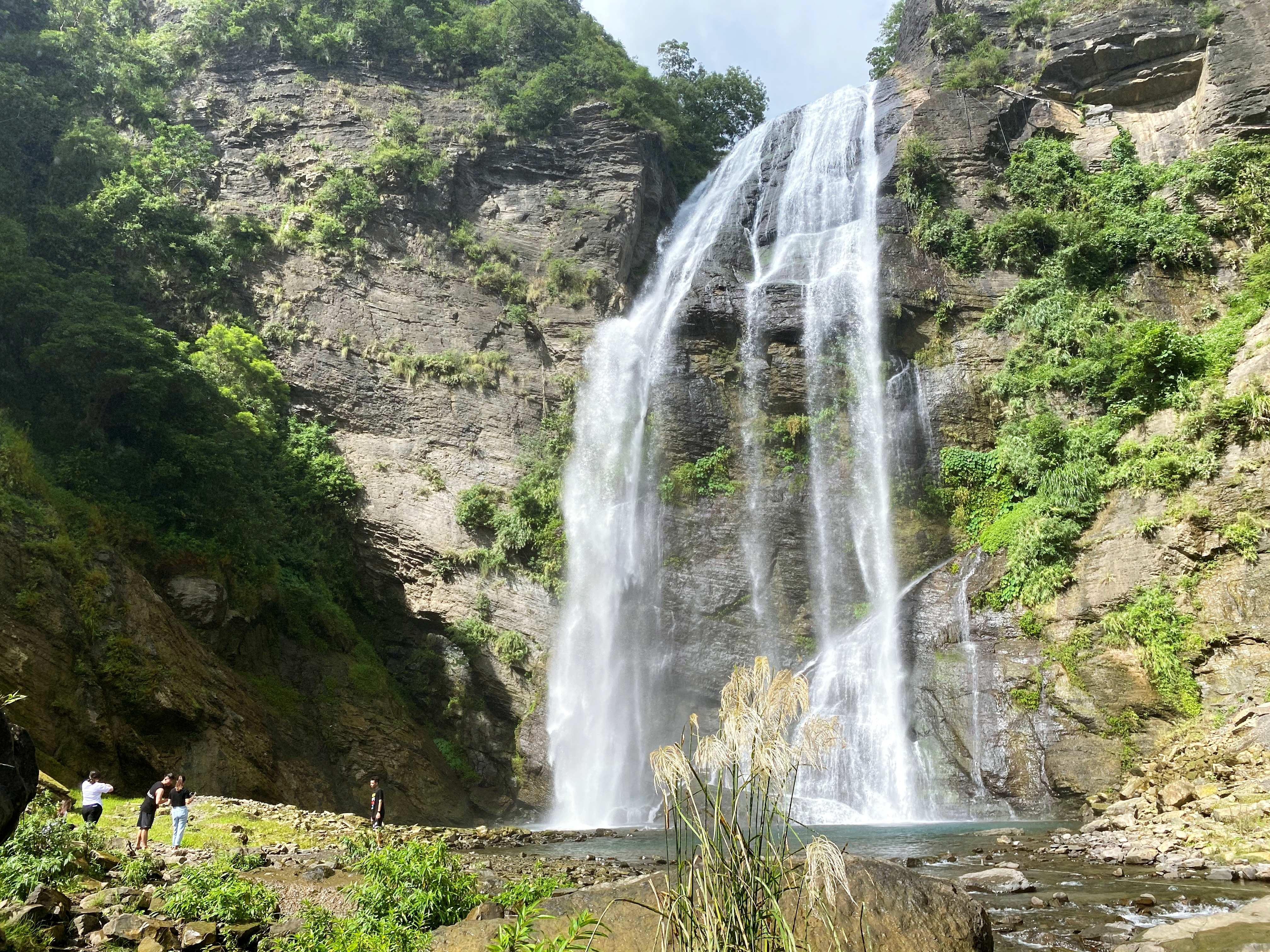 走15分就能抵達彩虹秘境 屏東瀑布仙境沿途 天空階梯 景色療癒 Ettoday旅遊雲 Ettoday新聞雲