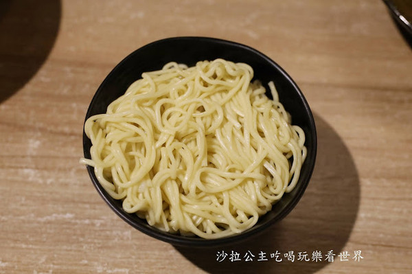 ▲▼百八龍自家製麵ラーメン。（圖／沙拉公主吃喝玩樂看世界提供）