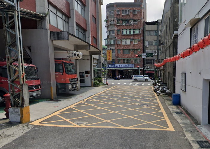 台北市重慶北路4段1巷。（圖／翻攝Google Map）