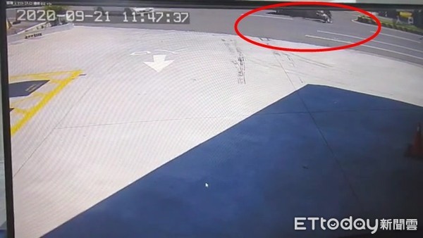 ▲南投死亡車禍，驚悚撞擊瞬間曝光（圖／記者白珈陽翻攝）