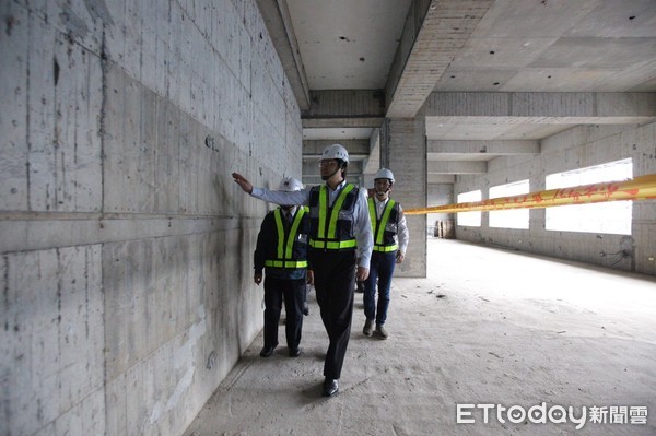 ▲軍港西遷進度微幅超前 林右昌欣慰：將創造市港再生多嬴。（圖／基隆市政府提供）