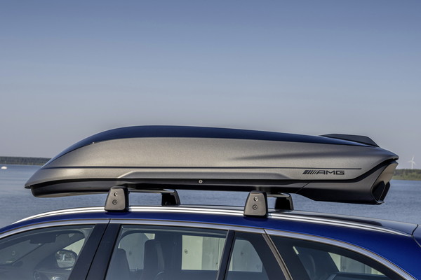 ▲賓士AMG推出車頂行李廂。（圖／翻攝自Mercedes-Benz）