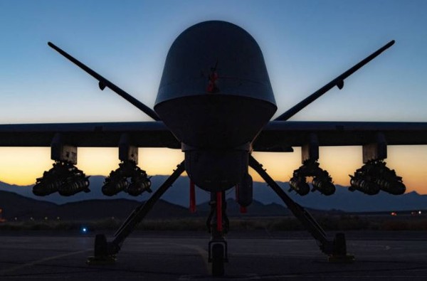 ▲▼9月上旬美國空軍針對MQ-9無人機進行最新測試，成功搭載8枚AGM-114地獄火飛彈升空試飛。MQ-9無人機（圖／翻攝自美國空軍官網）