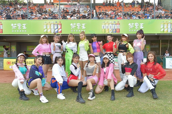 ▲統一獅啦啦隊Uni-Girls表演全新單曲。（圖／統一球團提供）