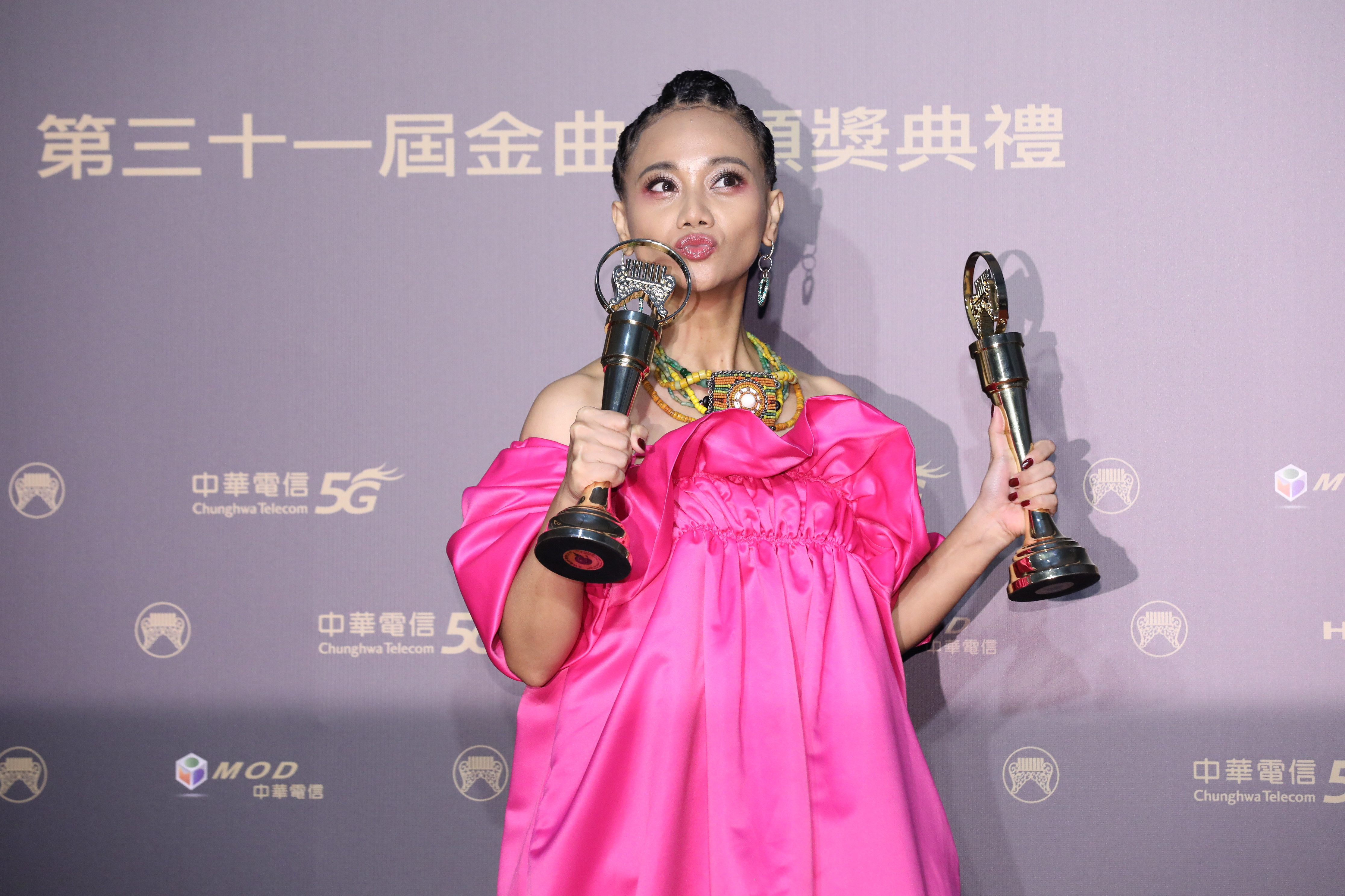 年度專輯頒4屆 阿爆創 金曲第一人 紀錄ptt激動 她真的創造歷史 Ettoday星光雲 Ettoday新聞雲