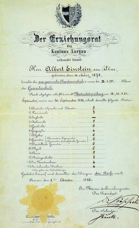 ▲▼諾貝爾基金會官方3日公開，愛因斯坦求學時期的成績單。（圖／翻攝自Facebook／Nobel Prize）