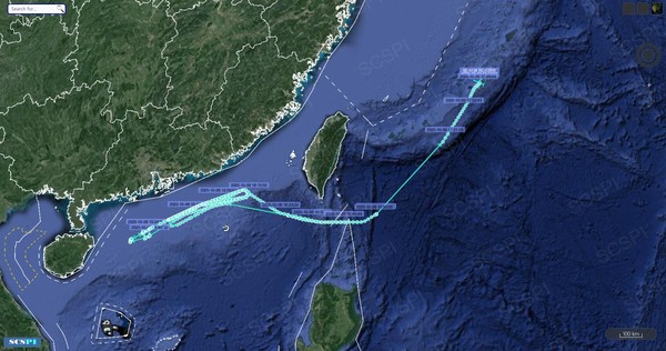 ▲▼10月6日，兩架美軍偵察機RC-135W、EP- 3E出現在南海上空。（圖／取自SCSPI Twitter）