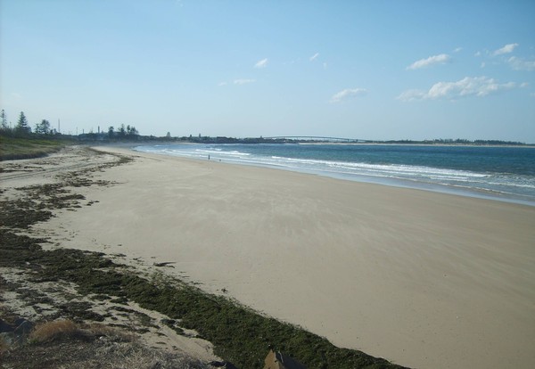 ▲▼澳洲斯托克頓海灘（Stockton Beach）。（圖／翻攝自維基百科）