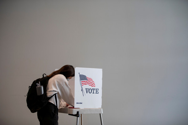▲▼美國總統大選,密西根選民提早投票。（圖／路透）
