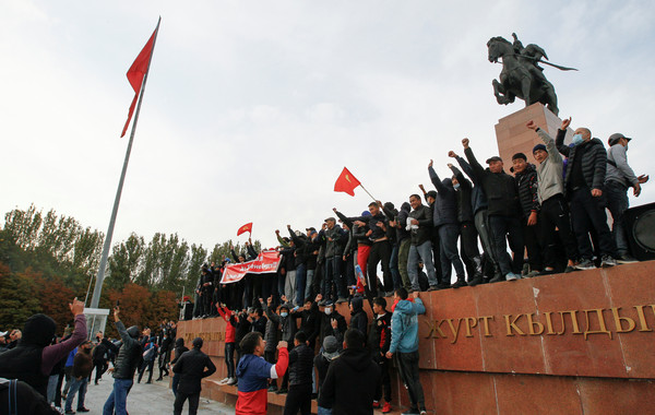 ▲吉爾吉斯,比什凱克,Bishkek,示威。（圖／路透）