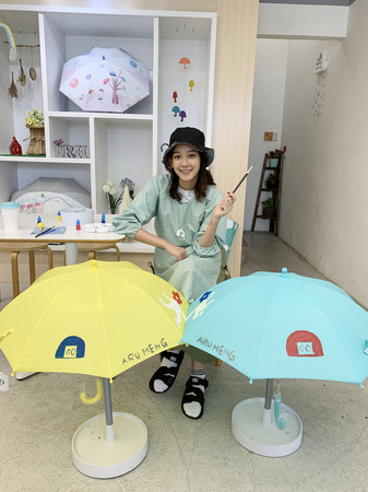 ▲▼孟耿如（左）與存在設計創辦人兼品牌設計總監黃于庭為村落妝點藝術氛圍。。（圖／大璽影藝提供）