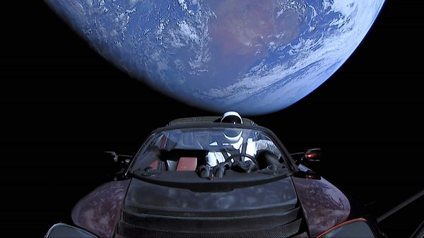 特斯拉電動跑車時速2萬公里逼近火星　車上單曲輪播快26.4萬遍（圖／翻攝自特斯拉）
