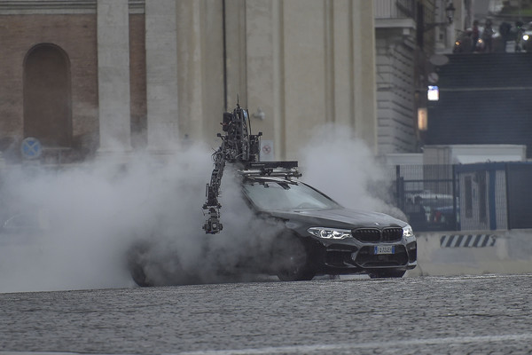 ▲阿湯哥駕BMW M5《不可能的任務7》拍攝。（圖／CFP）