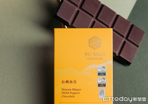 ▲福灣巧克力台灣馬告62%與台灣紅玉紅茶茶巧克力。（圖／福灣巧克力提供）