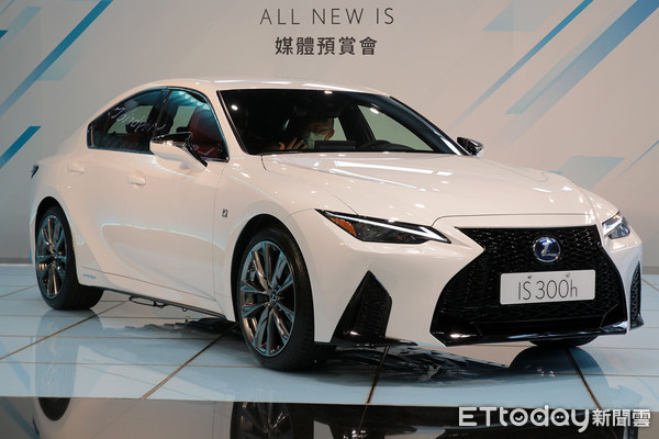 190萬起 Lexus Is改款預售開跑大降價44萬是這原因 Ettoday車雲 Ettoday新聞雲