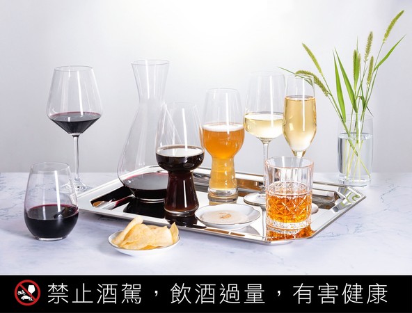 ▲▼全聯「北半球葡萄酒大賞」開跑，同時舉行德國「Spiegelau」頂級工藝酒杯集點換購活動。（圖／記者林育綾攝）（圖／全聯提供）