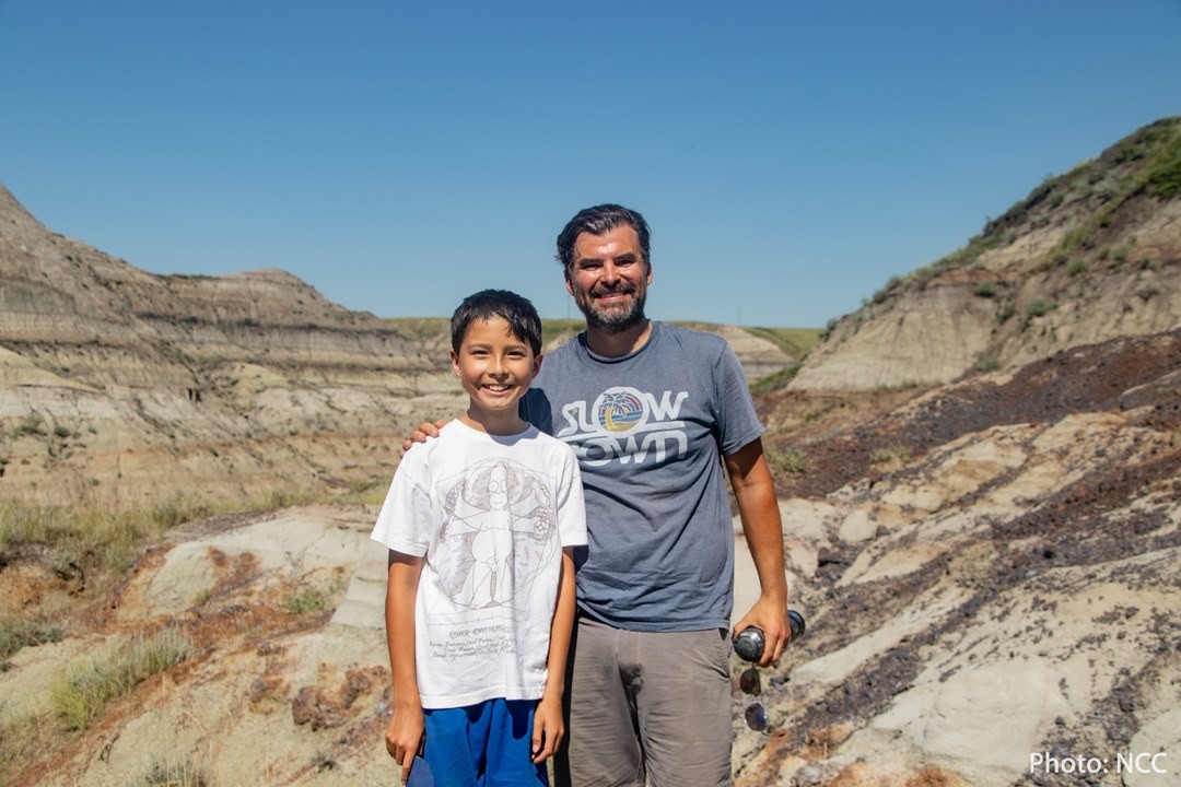 ▲▼ 12歲男童遊惡地，發現6900萬年前恐龍化石 。（圖／翻攝自臉書／Nature Conservancy of Canada）